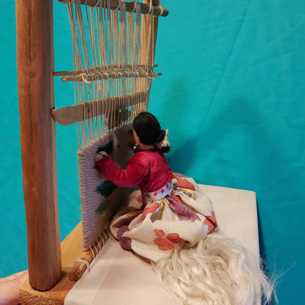 Navajo loom with weaver doll